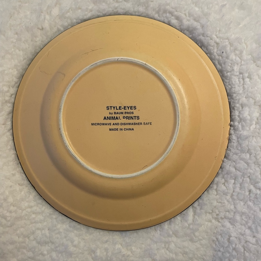 Fun Animal Print Plate - Picture 3 of 7